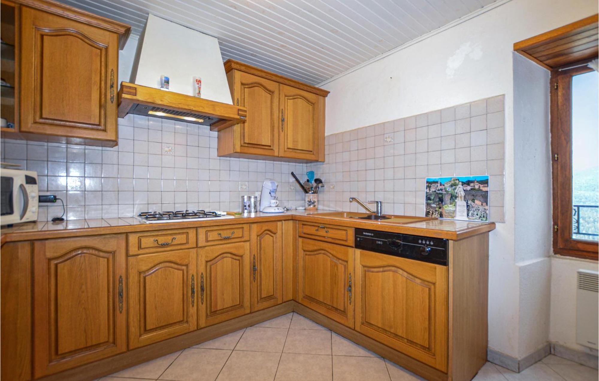 Сasa de vacaciones In With Kitchen *